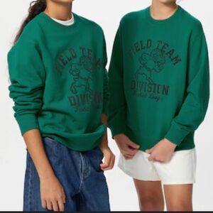 Uniqlo Ultra Stretch Graphic Sweatshirt -NWOT- KIDS 7-8yrs